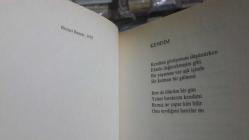 NAHİT ULVİ AKGÜN Bütün Şiirleri : BİRİSİ .. (TEK baskı-2000) ..Bütün Kitapları ve Kitaplarına girmemiş SON Şiirleriyle