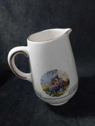 ANTİKA PORSELEN SÜTLÜK.. COK İYİ DURUMDA. ALTINDA DAMGASI VAR