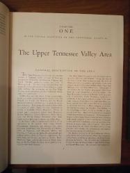 The Scenic Resources of the Tennessee Valley:  A Descriptive and Pictorial Inventory  (Bez Ciltli)