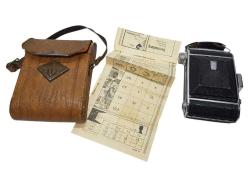 ANTİKA KÖRÜKLÜ FOTOĞRAF MAKİNESİ