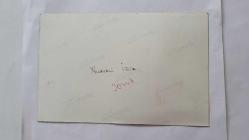 NURSELİ İDİZ'İN ORİJİNAL FOTOĞRAFI - 17,5 x 12,5 cm EBADINDA - NURSELİ İDİZ TİYATRO SAHNESİNDEYKEN ÇEKİLMİŞ BİR KARE