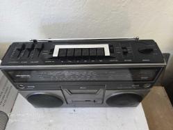 UNİVERSUM DE LUXE BOMBOX KASETÇALAR RADYO ÇALIŞIR DURUMDA