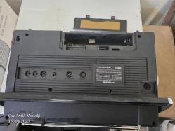 UNİVERSUM DE LUXE BOMBOX KASETÇALAR RADYO ÇALIŞIR DURUMDA