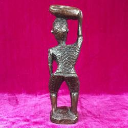 VINTAGE EL OYMA ABANOZ AHŞAP AFRİKALI YERLİ ERKEK FİGÜR BİBLO 2