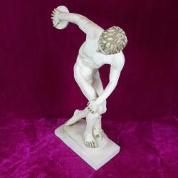 DİSK ATAN ANTİK YUNAN SPORCU HEYKEL