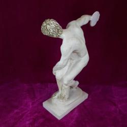 DİSK ATAN ANTİK YUNAN SPORCU HEYKEL