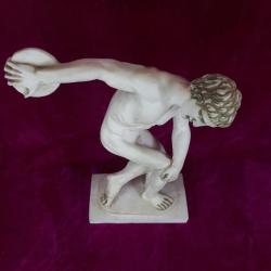 DİSK ATAN ANTİK YUNAN SPORCU HEYKEL