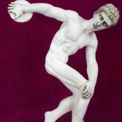 DİSK ATAN ANTİK YUNAN SPORCU HEYKEL