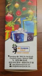 KUTUSUNDA HİÇ KULLANILMAMIŞ YILBAŞI AĞACI. 60 CM. EN UCUZU 200 LİRA PİYASADA.