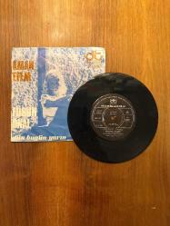 Füsun Önal  -  Dün Bugün Yarın :  I - Senden Başka II - Aman Efem / 45'lik Plak LP Vinly
