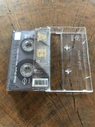 İLHAN ŞEŞEN - NELER OLUYOR BİZE - KASET