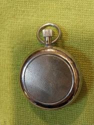 KRONOMETRE. KURMALI ÇALIŞIR VAZİYETTE KRONOMETRE.SOVYETLER BİRLİĞİ DÖNEMİ ÜRETİM. ÇOK TEMİZ KOLEKSİYONLUK..