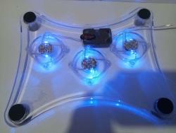 Rexpo FD-709 3 Fanlı Işıklı Notebook Laptop Soğutucu Fan (Sessiz , İkinci El)