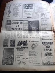 Ankara Gazetesi - Turkish Newspaper - 21 Temmuz 1976 - günün meselesi Yunanlıların iki Türk gazetecisi ile mülakatı III - ihbar et milyoner ol - Rumlar Türklere değil Türk dostu olan herkese düşman gözüyle bakıyor - Türk dostunu ziyarete gelen İngiliz kızı adaya sokulmadı - başarılı geçen 1975 yılında neler yapıldı - değirmen yazan Şemsi Belli - Cevdet Restaurant'ta Enver Daniş Mehtap Deniz Yalçın Kürklü - Saksonyalılarda İnci Sanlı Mihrican Güngör Gülay Gül Papatya - televizyonda bugün - Cilalı İbo Teksas Fatihi Zafer sinemasında - salak bacılar filmi başrolde Ayla Algan İncirli sinemasında - Kelerman kimdir filmi sunar sinemasında - anlatamıyorum şiiri yazan Orhan Veli Kanık - düşünce ve yaratma yazan doktor Mehmet Kaplan - İki kokulu ekmek şiiri yazan Abdullah Sur - İki zaman arasında şiiri yazan Mustafa Necati Karaer - konuk hükümetinin yankıları - Yunanistan Türkiye ile doğrudan doğruya çatışmaya girmeye hazır - Kıbrıs Gönyeli Şeftali kebabı restoranı - Girne sahil restoran