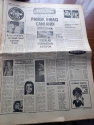 Ankara Gazetesi - Turkish Newspaper - 8 Temmuz 1976 - Elizabeth Taylor ile Zahidi İran'a gidiyor Fotoğrafı - Adalet Partisi genel başkanı Süleyman Demirel Altınözü kongresine mesaj gönderdi - Rauf Denktaş Anadolu Ajansı Kıbrıs bürosunu törenle açtı - Nevzat Tandoğan'ı soyan eşkıya yazan Şemsi Belli - kamboçya'da ölüm ve işkence kol kola - Kızıltoprak köşkte Ülkü Özen Hale Manzade Gönül Gül Atilla Yelken Azra Balkan - saksonyalılarda İnci Sanlı Mihrican Güngör Gülay Gül Papatya -  bekar erkeklerin en büyük hayat sigortası evlenmek - televizyonda bugün - kapıkule'de tırlar için ayrı bir yol yapılıyor - dünyanın en tatlı kadını filmi Mıstık sinemasında - en büyük benim başrolde Bruce Lee Ünal sinemasında - Estergon kalesi filmi başrolde Serdar Gökhan Şık sinemasında - hocamız Arif Nihat Asya'nın ruhuna mektup yazan Hüseyin Rahmi Kılıç - duramayacağım seni öpmeden Yazan Yunus Yaşar - orman şiiri yazan Mehmet Karabulut - yaşamak ve sevmek şiiri Yazan İsmail Yaltırık - Kıbrıs trajedisi