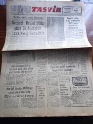 Tasvir Gazetesi - Turkish Newspaper - 29 Aralık 1979 - Anarşi bazı kafalardadır yazan Mustafa Cesur Başmakale - Maliyedeki bomba ihbarı asılsız çıktı Süleyman Demirel Devlet bütün gücüyle anarşinin üzerine gidecektir dedi Fotoğrafı - Devlet Bakanı Ekrem Ceyhun meselelere ileriye bakarak yaklaşmalıyız - Boykota katılan 10 bin öğretmenden 1700 tanesi görevden uzaklaştırıldı - Milli Eğitim Bakanı Fersoy hakkında meclis soruşturması açılması istendi - Maliye Bakanı İsmet Sezgin'in Riyad'daki temasları sürüyor  - Batman Belediye başkanlığı seçimi durduruldu - yılbaşı için Ankara'da geniş önlemler alındı - yılbaşı nedeniyle Hava kara ve deniz yolları ek sefer koydu - gençler Tango'ya merak sardı Fotoğrafı - 44. Büyük Atatürk koşusunu üçüncü kez Mehmet Yurdadön kazandı fotoğraf - UEFA seyirci taşkınlığı devam ettiği sürece sert tedbir alacak - Amerika'nın iddiasına göre Sovyetler Birliği Afganistan'a asker ve cephane yığıyor - İsrail AET'nin mallarından aldığı gümrük vergileri kaldırılıyor