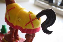 HASBRO MB 2003 AKSİYON EŞEK  VİNTAGE     (ISIMSIZ DEMİR RAF