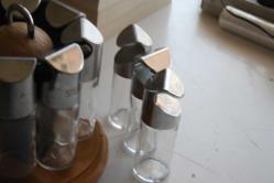 Scandic Döner Baharatlık ve 8 Adet Cam Baharat Saklama Kabı +3 TANE YEDEK BAHARATLIK (YENİ KOLİ 6