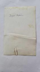 YEŞİLÇAM OYUNCUSU AYNUR AYDAN'IN ORİJİNAL 2'Lİ FOTOĞRAF SETİ - 18 x 12 cm EBADINDA - AYNUR AYDAN, ELİNDE ÇİÇEKLER ve İÇECEKLERLE AYAKTA POZ VERİRKEN ÇEKİLMİŞ 2 FARKLI KARE