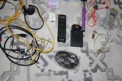 KABLOLAR AJANDA TELEFON VS VS HEPSİDE GÖNDERILECEKTIR LOT HALİNDE  (ANTİK KOLİ 7