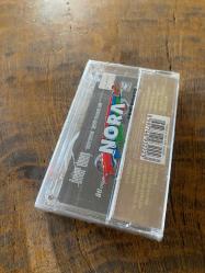 ÖMER DANIŞ - GİDİYORUM / ŞEHİR DUVARLARI - KASET (JELATİNİNDE)