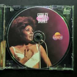 Shirley Bassey