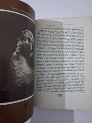 Anna Golubkina. Kişilik - Dönem - Heykel ( Rusça )
