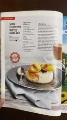 LOKMA DERGİSİ - EYLÜL 2015 – SAYI:10  MUSTAFA ALBAYRAK - HATİCE ÖZDEMİR TÜLÜN - BURHAN İSTENCİ - YASEMİN DARBAZ KARACA - FATMA HAZAN TÜRKKOL - BURÇİN BİLGE SARIKAYA - REYHAN CERİT BALA - SEZER ALÇINKAYA - MELİS KAYACIK - ABDULLAH HANÖNÜ - ZİYA KADAM - GÜLAY BAYRAK - AYŞEGÜL DAĞ - ABDULLAH BİLGİÇ - ÖZCAN URAL  PAZAR ARABASI - AYIN MEYVESİ / İNCİR - TAM MEVSİMİ / RENKLİ BİBERLER - AYIN DOSYASI / BAYRAM YEMEKLERİ - BAYRAM TATLILARI / HAFİF TATLILAR - OLTAYA TAKILANLAR / PALAMUT - TEK ÇEŞİT / DÖRT DÖRTLÜK PRATİK LEZZET - LOKMALIK / TESLİM OLANLAR ARASINA GİRMEK KURBAN - AYIN KONUĞU / “LOKMA”LI MUTFAKLARIN MUTLULUĞU - KİLER / KIŞ HAZIRLIĞI - KİTAPTAN FIRLAMIŞ GİBİ / EYLÜL - AJANDA - KÜLTÜR SANAT - İNDEKS - 112 SAYFA