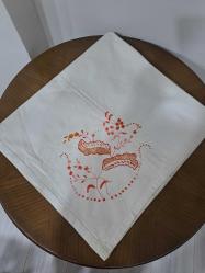 NAKIŞ İŞLEMELİ BOHÇA ÖRTÜSÜ