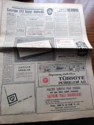 Bayram Gazetesi - Turkish Newspaper - 13 Nisan 1965 - bayram konuşması yazan İsmet İnönü başmakale  - Başbakan Suat Hayri Ürgüplü'nün özel demeci fotoğraf - Cumhurbaşkanı Cemal Gürsel muhafız alayı mensupları ile bayramlaştı - fuardaki erkek aslan Kont öldü - davetiye yüzünden opera sanatçısı Özcan Sevgen başka bir sanatçıyla tartıştı - Kurban Bayramı sebebiyle et sıkıntısı - bu bayram gazeteci yazan Burhan Felek - Paris'te bir bayram ziyafeti yazan Orhan Seyfi Orhon - Fidel Castro özel hazinesini satışa çıkardı -  Alman seks bombası Elke Sommer - Çankaya gömlek müessesesi Kurban bayramınızı kutlar - Çağlayan Kitabevi - Karaköy kolaro lokantası Kurban bayramınızı kutlar - Bu yıl ünlü şantör ve şantözler İstanbul'a aktı - erkekler için test ünlü kadınlardan kimi beğeniyorsunuz -  Magirus kamyonları Kurban bayramınızı candan kutlar - Hayko dost ve müşterilerin Kurban bayramı'nı kutlar - milli takım dün kampa girdi - 3 yıldız Metin Oktay Can Bartu Şeref Has yan yana fotoğraf