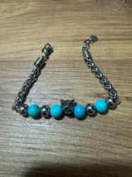 Premium Erkek Bileklik - Çelik & Doğal Taş Kombini Leoparlı Özel Seri: Çelik örme kordonlu, turkuaz taşlı ve leopar figürlü özel tasarım bileklik. Kaplan Gözü, Lav Taşı ve Hematit taş Kararma ve solma yapmayan, antrasit gri (füme)bileklik 22 cm