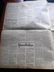 Ulus Gazetesi - Turkish Newspaper - 3 Sonteşrin ( Kasım)  1937 - program nutuk yazan Falih Rıfkı Atay Başmakale - Antakya'da Cumhuriyet Bayramı çok heyecanlı gösterilerle kutlandı fotoğraflar - Başvekil Celal Bayar'ın teşekkürleri - Ankara'nın modern garı Fotoğrafı - mareşal Fevzi çakmak Şirketi Hayriyeyi takdir etti - Filistin'de Tuğyanlar yüzünden elli aile açıkta kaldı - Frankocular bir gemiyi serbest bıraktılar - Bir sürgün yazan Yakup Kadri Karaosmanoğlu Yazı Dizisi - Sivas'ın istikbalini Cumhuriyet hazırlıyor yazan Nasuhi Baydar - Radyo ve sinema - Türk spor kurumu dergisi - bu sene Anadolu'da halk türküleri derlendi - mütehassıs amele yetiştireceğiz - pasaport harçları ucuzluyor - Ankara garının gişeleri Fotoğrafı - Fon Ribbentrop gene roma'ya gidiyor - Eden diyor ki yabancılar karışmasaydı İspanya'da harp şimdiye kadar biterdi - Edirne köy eğitmenler kursu Fotoğrafı - Manisa modern bir şehir oluyor - Ödemiş otomatik telefona kavuştu - resmi ilanlar - Sefalin ağrı kesici