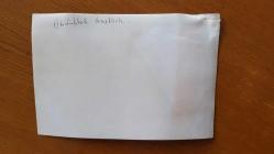 TÜRKİYE DEVRİMCİ İŞÇİ SENDİKALARI KONFEDERASYONU (DİSK) ESKİ GENEL BAŞKANLARINDAN SENDİKACI ABDULLAH BAŞTÜRK'ÜN ORİJİNAL FOTOĞRAFI - 18 x 12 cm EBADINDA - ABDULLAH BAŞTÜRK, OTOMIBİLİN PENCERESİNDEN EL SALLARKEN ÇEKİLMİŞ BİR KARE