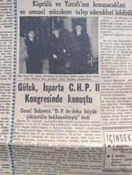 Yeni İstanbul Gazetesi - Turkish Newspaper - 28 Kasım 1955 - soysuzlaşma yazan Habib Edip Törehan Başmakale - Amerikan Sovyet iktisadi rekabeti arttı - Rus tehdidi ve Tahran - Rus liderleri Nikita Kruşçef Ve Mareşal Bulganin yeni delhide Mahatma Gandhi'nin küllerinin bulunduğu Samadiyi ziyaretten önce ayakkabıları çıkarttılar Fotoğrafı - Başvekil Adnan Menderes tarafından kabul edilen Rum Ortodoks kilisesi ileri gelenleri Park otel'den çıkarlarken Fotoğrafı - Adnan Menderes otomobille Dün Ankara'ya döndü - elektrikli tren seferleri yine başlayamıyor - küçük yaşımdan beri çocuk felcine müptela olan 14 yaşındaki İtalyan ressam Bruno Carati Fotoğrafı - yeni İstanbul'un hikayesi yolculuk yazan Mehmet Davaz Yazı Dizisi - pazartesi konuşmaları yazan Halide Edip Adıvar - Filarmoni Derneği On Yaşında - 1954 dünya güzeli Jacqueline Beer evlendi - Kunuri Savaşı'nın 5. Yıldönümü - deliorman yazan General Hamdi Gürsoy Yazı Dizisi - Anadolu abideleri yazan Aziz Ogan -  Beşiktaş Vefa berabere kaldı