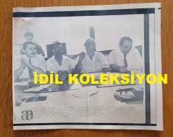 20 Temmuz 1991-TÜRKİYE DEVRİMCİ İŞÇİ SENDİKALARI KONFEDERASYONU (DİSK) ESKİ GENEL BAŞKANLARINDAN SENDİKACI ABDULLAH BAŞTÜRK'ÜN AJANS BASIN FOTOĞRAFI (KAĞIT BASKI) - 21 x 19 cm EBADINDA - ABDULLAH BAŞTÜRK, BASIN AÇIKLAMASI YAPARKEN ÇEKİLMİŞ BİR KARE