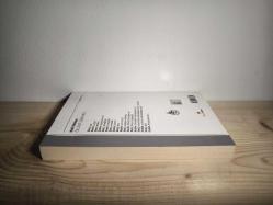 ÖLÜLER ÜŞÜR MÜ? (1.Baskı) (Yazar İmzalıdır) (Ayraçlı)