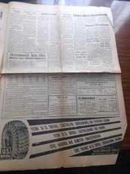 Hareket Gazetesi - Turkish Newspaper - 2 Mayıs 1963 - Kıbrıs'ta Türk ve Rumlar henüz anlaşamadılar - Kıbrıs Türkleri anayasa hükümlerinin tam tatbiki ve aile belediye kararından vazgeçilmemesini istiyor - 1 Mayıs bayramında uçurtma uçuranlar Fotoğrafı - öğrenciler kooperatif kuruyor - emlak vergisi İhdas ediliyor - sinema yıldızı Jayne Mansfield boşandı - Kruşçef ile Fidel Castro 1 Mayıs törenini yan yana izledi Fotoğrafı - Churchill politikayı bırakıyor - İstanbul Ankara Radyosu Programı - suç ortada suçlu yok yazan Adnan Veli - İstanbul sinema programı - İngiliz polisi casuslara karşı - boydan boya kırık ayna Yazan Agatha Christie Yazı Dizisi - Tekbir'in dünyası yazan Reşat Ekrem Koçu Yazı Dizisi - Dalan tırmanan hem de karada giden denizaltı - Galatasaray Demirspor'u 4 0 yendi Fotoğraf - Fenerbahçe Beşiktaş büyük maça hazırlanıyor - genç milli takım İsrail maçı için yeniden seçildi - Beşiktaş Şenol'un attığı üç gol ile Kasımpaşa engelini de rahat aştı Fotoğrafı