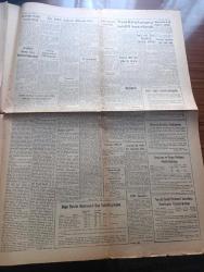 Hareket Gazetesi - Turkish Newspaper - 15 Haziran 1963 - CHP grupları İsmet İnönü'ye bir muhtıra verdiler - CHP'de büyük hareket - Alparslan Türkeş en kötü hukuk düzeni bile ihtilalden iyidir dedi - balmumcu'da 21 Mayıs dışı sıkı yönetim davalarına başlanıyor - Christine Keeler rezaleti büyüyor Profumodan başka isimler de çıkıyor fotoğraflar - Atina'da sağcı bir askeri ihtilali yalanlandı - Ruslar feza'ya 5. Adamı da attı Fotoğrafı - İbrahim Öktem halkevlerine üye oluyor -  Zenciler toplama kampına atılıyor - Zenci Lideri Medgar Evers arkadan vuruldu Fotoğrafı - keban'da petrol bulundu - kocamın izinde anlatan Mary Hemingway Yazı Dizisi - tekel ikramları yazan Adnan Veli - İstanbul Ankara Radyosu Programı - İstanbul'da bir küçük ressam Bedri Baykam Fotoğraflar - Kleopatra filmi masrafını kurtardı - Gina Lollobrigida Tahran'da Fotoğrafı - burç falı - Irak'taki Kürt harekatı devam ediyor - Beşiktaş mithatpaşa'da Galatasaray 19 Mayıs stadında - Fenerbahçe reisi Dr İsmet Uluğ konuştu Foto