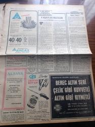 Halka ve Olaylara Tercüman Gazetesi - Turkish Newspaper - 19 Eylül 1966 - Cemal Gürsel defnedildi Fotoğrafı - başkanın kabrine doğduğu şehir Erzurum'un toprağı serpildi - Süleyman Demirel ve Cevdet Sunay trakya'da tatbikatta - eski cumhurbaşkanı Cemal Gürsel meclisten alınarak Anıtkabir'in yanında hazırlanan kabrine gömüldü Fotoğrafı - Ankara'da bildiri yayanlar hakkında tahkikata başlandı - Birleşmiş Milletler Genel Sekreteri U Thant Kıbrıs hakkında genel kurula rapor verdi - Tokat'ta 115 dükkan yandı zarar 10 milyon - Aygaz - polisten şikayet yazan Kadircan Kaflı - sihirbaz mandrake çizen Falk Davis - katerina'nın gözyaşları yazan Murat Sertoğlu Yazı Dizisi - İstanbul Ankara Radyosu Programı - bulmaca - İstanbul'da 10 erkekten biri saçını yaptırıyor Fotoğrafı - Aşık dertli yazan Ali Rıza Alp çizen Şahap Ayhan - İstanbul sinema tiyatro programı - İzmir fuarı 5 gün uzatıldı - basketbolda yunanistan'ı yendik - Galatasaray Gençlerbirliği 3 3 berabere kaldı -Beşiktaş Demirspor'a fark attı