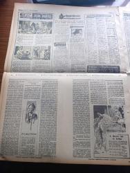 Halka ve Olaylara Tercüman Gazetesi - Turkish Newspaper - 19 Eylül 1966 - Cemal Gürsel defnedildi Fotoğrafı - başkanın kabrine doğduğu şehir Erzurum'un toprağı serpildi - Süleyman Demirel ve Cevdet Sunay trakya'da tatbikatta - eski cumhurbaşkanı Cemal Gürsel meclisten alınarak Anıtkabir'in yanında hazırlanan kabrine gömüldü Fotoğrafı - Ankara'da bildiri yayanlar hakkında tahkikata başlandı - Birleşmiş Milletler Genel Sekreteri U Thant Kıbrıs hakkında genel kurula rapor verdi - Tokat'ta 115 dükkan yandı zarar 10 milyon - Aygaz - polisten şikayet yazan Kadircan Kaflı - sihirbaz mandrake çizen Falk Davis - katerina'nın gözyaşları yazan Murat Sertoğlu Yazı Dizisi - İstanbul Ankara Radyosu Programı - bulmaca - İstanbul'da 10 erkekten biri saçını yaptırıyor Fotoğrafı - Aşık dertli yazan Ali Rıza Alp çizen Şahap Ayhan - İstanbul sinema tiyatro programı - İzmir fuarı 5 gün uzatıldı - basketbolda yunanistan'ı yendik - Galatasaray Gençlerbirliği 3 3 berabere kaldı -Beşiktaş Demirspor'a fark attı