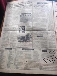 Yeni Gazete - Turkish Newspaper - 30 Mart 1966 - Moskova kongresi'ne Türk komünistleri de iştirak etti - Brejnev Türk Komünist Partisi dış bürosu merkez komitesi sekreteri Yakup Demir'i selamladı Fotoğrafı - Üç Senatör ve iki milletvekili CHP'den ayrıldı - Cumhurbaşkanı Cevdet Sunay dün göreve başladı Fotoğrafı - Cevdet Sunay'ın ilk ziyaretçileri kuvvet komutanları oldu - senato Mustafa Deliveli'nin dokunulmazlığı Dün kaldırdı - Atatürk ve Cevdet Sunay fotoğraf - Süleyman Demirel ve bakanlık yetkilileri Turizm mevsiminin açılış töreninde görülüyor fotoğraf - federasyon Fenerbahçeli Ogün Altıparmak'a gümüş madalya verecek - karşıyaka'nın küme düşürülmesi konusundaki karar iptal edildi - basketbolda Fenerbahçe 71 Galatasaray 70 - Budist kızların Amerikan aletleri yürüyüşü - Merih'e ancak 500 günde gidilecek - Türkiye İşçi Partisi'nin İzmir il merkezinden gizli evraklar çalındı - Gina Lollobrigida son filmi Sultanlar'da Fotoğrafı - Devlet Tiyatrosu İzmir'e iyi eser yollamıyormuş