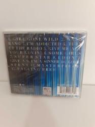 MADONNA MDNA CD ALBUM