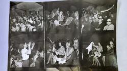 1967 HÜRRİYET ALTIN MİKROFON YARIŞMASI ANADOLU TURU ORİJİNAL FOTOĞRAFI - 19 x 18 cm EBADINDA - 1967 ALTIN MİKROFON YARIŞMASINDA ÇEKİLMİŞ 8 FARKLI KARE TEK FOTOĞRAFTA. HER BİR KARE 5,5 x 5 cm EBADINDADIR