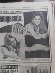 Yeni Gazete - Turkish Newspaper - 25 Kasım 1969 - My Lai katliamı başmakale - Aydan 36 kilo taş ve bir tüp bakteri getirdiler - İkinci ay fatihleri de dün dünyayı döndüler - Vietnam'da yeni katliam iddiaları - My Lai katliamı fotoğrafı 1,5 milyon liraya satıldı - astronotlar uzayda basın toplantısı yaptı - Atina'ya göre kayıp çanta olayı Türk hariciyeti tarafından tertip edildi - ortak Pazar komisyonu Genel Sekreteri Emilie Noel Türk ekonomisi kısıtlayıcı tedbirle bağlanmış durumda dedi - Profesör Orhan Aldıkaçtı Celal Bayar'ın Senatör olması için yüksek tahsil şart dedi - Stalin'in itibarı iade edilecek - Türkiye İşçi Partisi kongresinde Sadun Arenciler yine mağlup oldu - Hindistan'ın açlık tehlikesini yendiği açıklandı - Artvin öğretmen okulu'nda boykot başladı - Ursula Andress ve Brigitte Bardot artık soyunmayacağız dediler Fotoğrafı - Sophia Loren motosiklet kazası geçirdi fotoğraf - ressam Cihat Burak resimde yeni bir metot tatbik ediyor Fotoğrafı - Manken Katia açıkladı Fotoğrafı