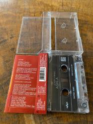 LEVENT YÜKSEL - AŞKLA - KASET