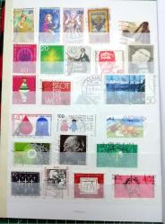 Almanya 287 farklı damgalı pul - defterde