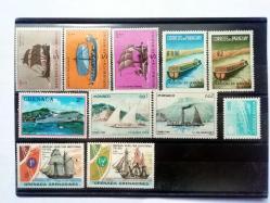 Deniz taşıtları konulu 11 farklı damgasız pul