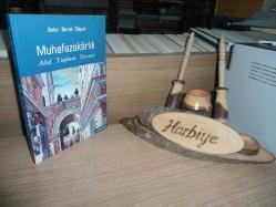 MUHAFAZAKARLIK - AKIL TOPLUM SİYASET