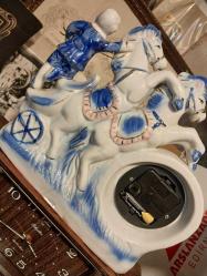 MASA SAATİ, Şömine Saati, Porselen El Boyama   PİLLİ ÇALIŞIR VAZİYETTE, 22 x 26 cm.