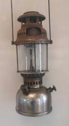 ANTİKA LÜKÜS GAZ LAMBASI ÇALIŞIR DURUMDA. Anchor Marka lüks.Gömleği İle Gönderilecektir..